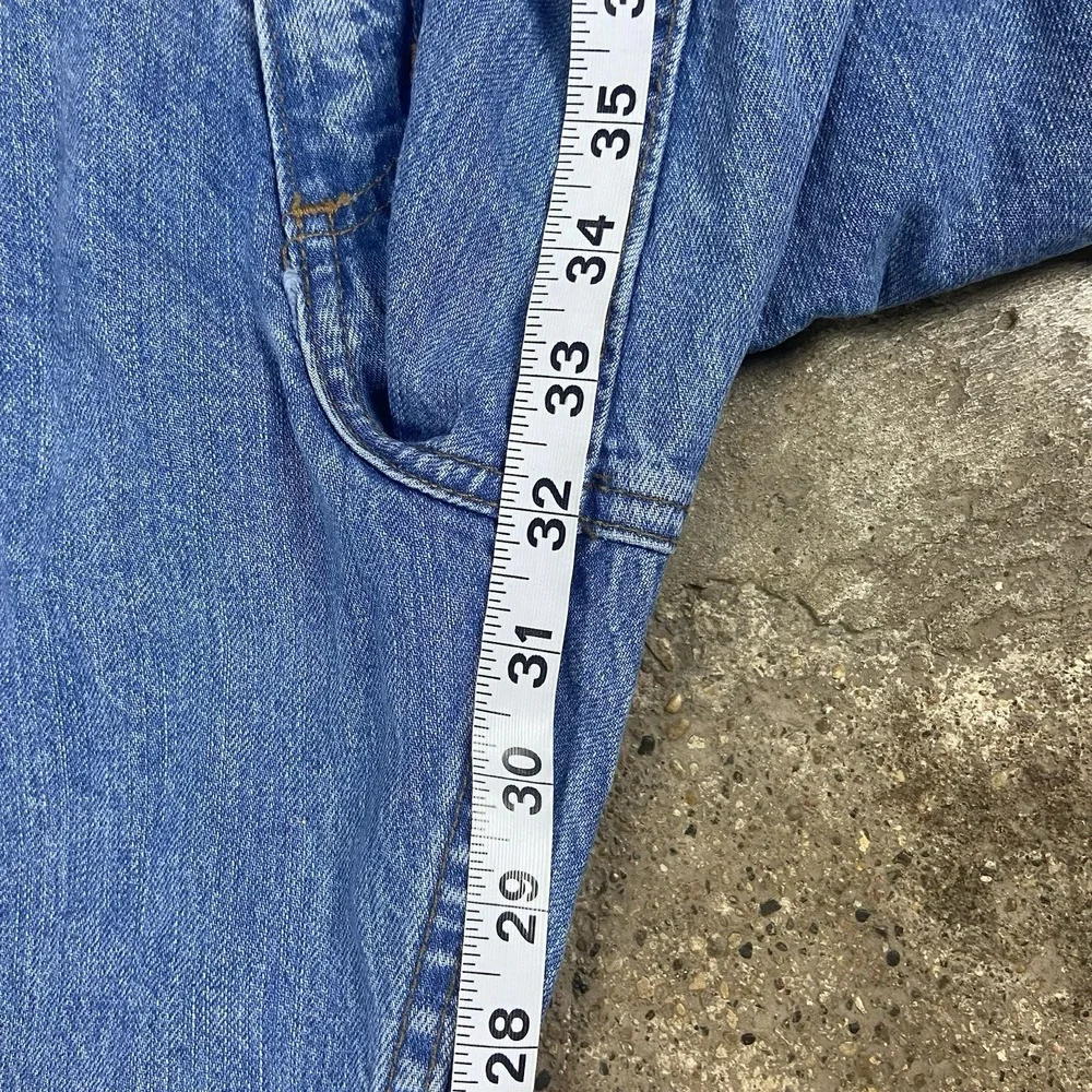 Carhartt Jeans Size 38x32 Blue Denim Light Wash Relaxed Straight Fit 105119 H83